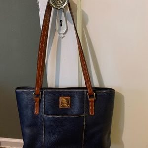 Dooney & Bourke Tote